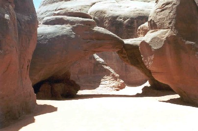 Sand Dune Arch